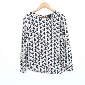 H&M Bird Print Cream Full Back Button Up Asymmetrical Blouse Top Sz 6